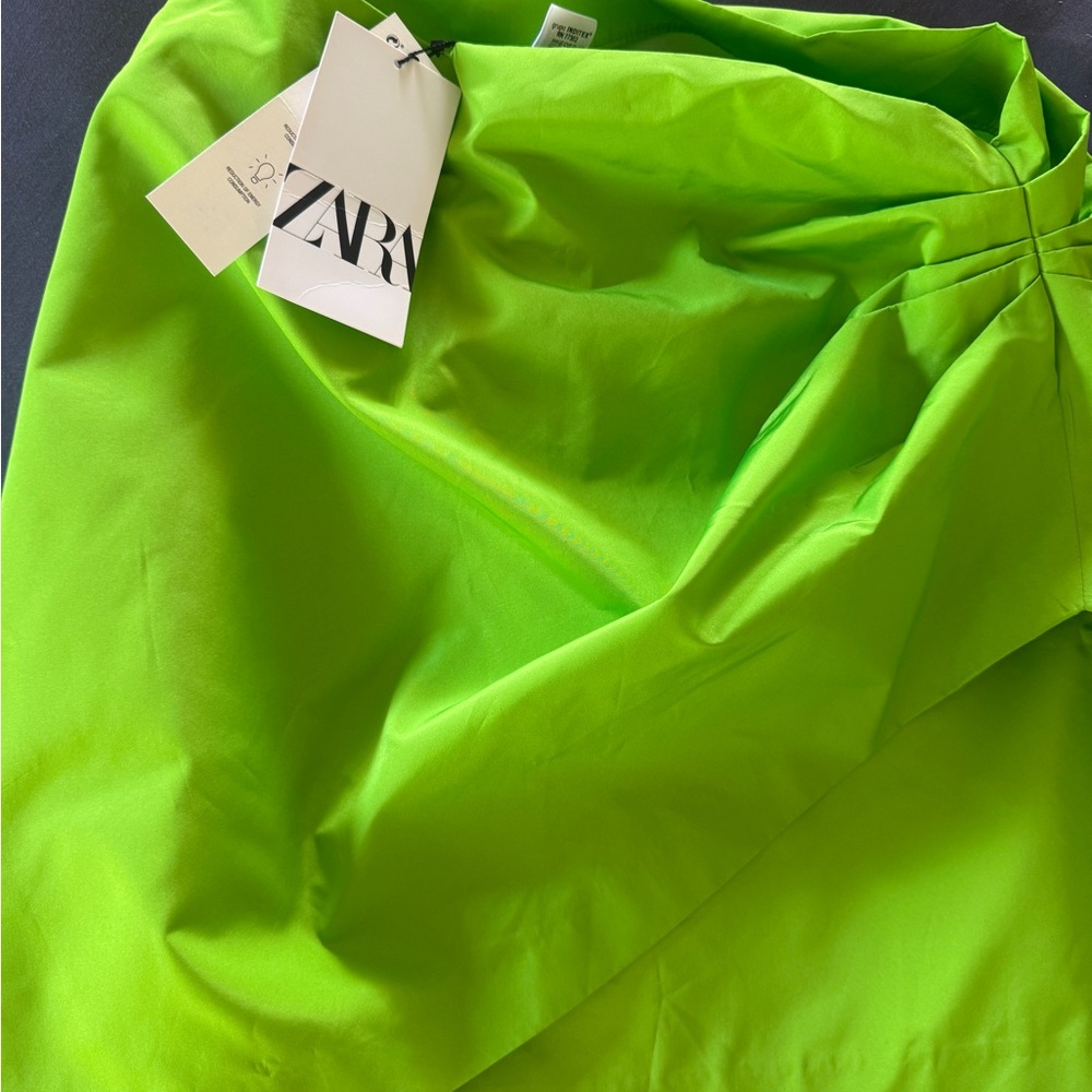 Zara Neon Green Skirt